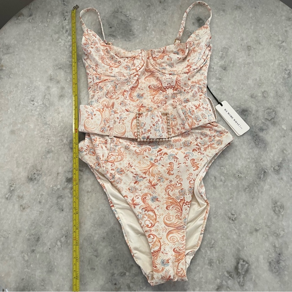 WeWoreWhat Danielle One Piece Swim Suit - Picture 12 of 13